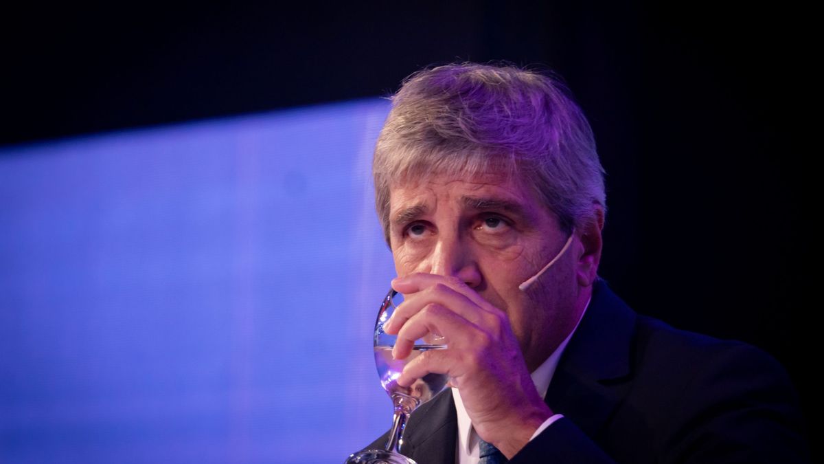 Luis Caputo, ministro de Economía de Argentina